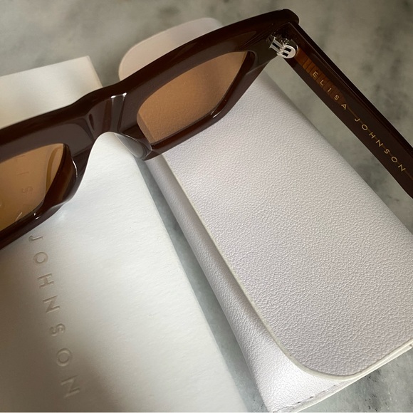 Elisa Johnson Lori Sunglasses - Picture 8 of 10